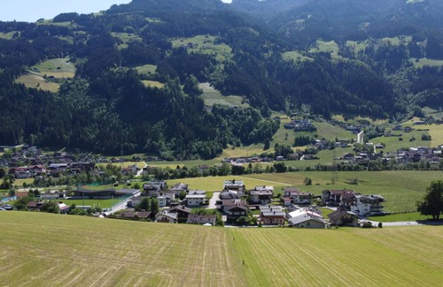 Schwendau Apartment | 70 m² Apartment ∙ 3 bedrooms ∙ 6 guests