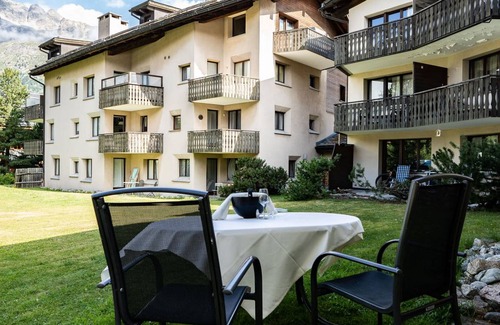 Surlej Apartment | 70 m² Apartment ∙ 1 bedroom ∙ 4 guests