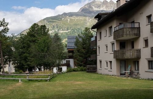 Surlej Apartment | 70 m² Apartment ∙ 1 bedroom ∙ 4 guests