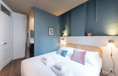 Charpennes - Charmettes Apartment | 70 m² Apartment ∙ 3 bedrooms ∙ 5 guests