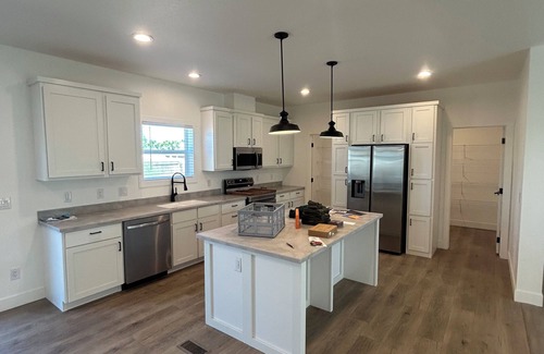 Peoria House | 70th Ln Huge!