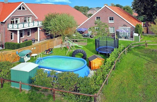 Strackholt Apartment | 72 m² House ∙ 2 bedrooms ∙ 4 guests
