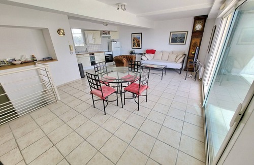 Audierne Apartment | 722-Duplex, large terrace, sea view, 100m from the beach