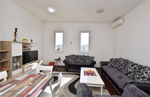 Bar Apartment | 73 m² Apartment ∙ 2 bedrooms ∙ 5 guests