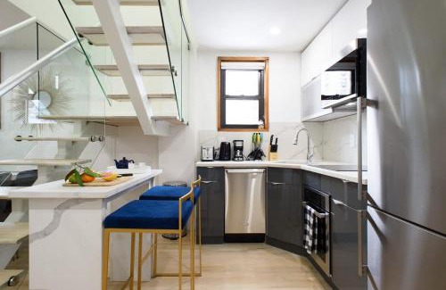 Upper East Side Apartment | 75-5D NEW Quality 3BR Duplex W&D Elevator