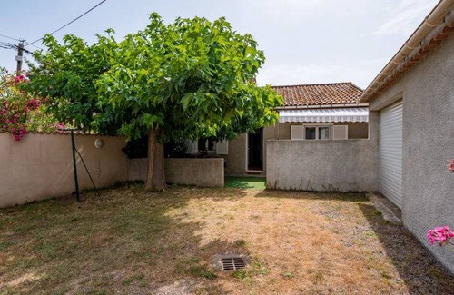 Santa-Lucia-di-Moriani House | 75 m² House ∙ 3 bedrooms ∙ 6 guests