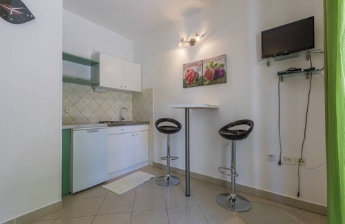 Jadranovo Apartment | 75 m² Apartment ∙ 3 bedrooms ∙ 6 guests