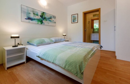 Jadranovo Apartment | 75 m² Apartment ∙ 3 bedrooms ∙ 6 guests