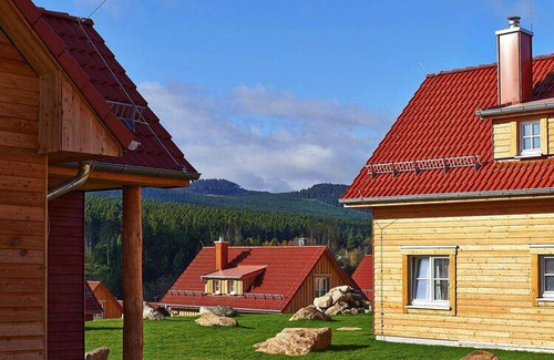 Mandelholz House | 75 m² House ∙ 2 bedrooms ∙ 4 guests