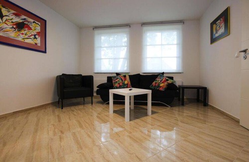 Garden House | 75 m² House ∙ 2 bedrooms ∙ 6 guests