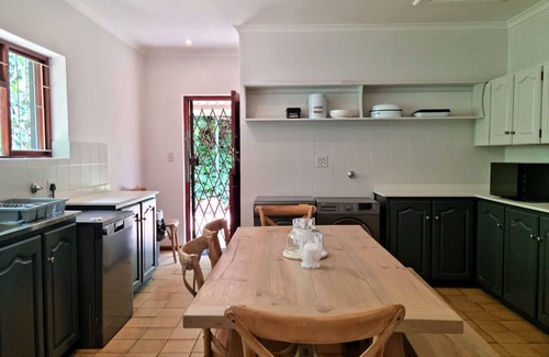 Mountainside House | 79 Protea - Private 3 Bedroom Vacation Home with Sea and Mountain views