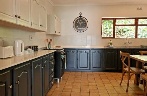 Mountainside House | 79 Protea - Private 3 Bedroom Vacation Home with Sea and Mountain views