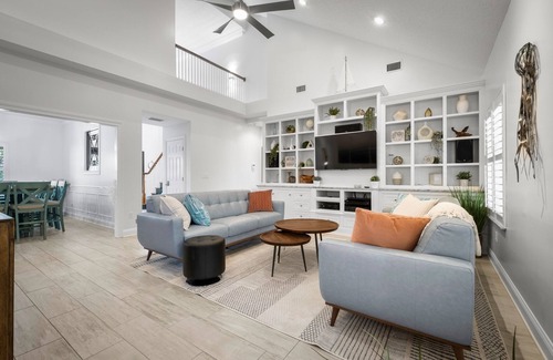 Vilano Beach House | 7BD/5BA, Heated Pool @ the Beach! Game Garage, Mini Golf, & More! 10min to DT