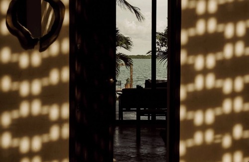 Calderitas Villa | 7BR Beautiful Waterfront Villa - Perfect Getaway