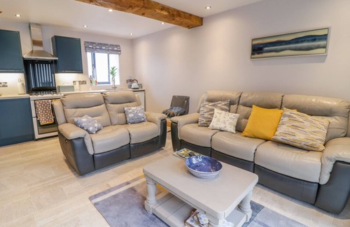 Caersws Cottage | 7evern @ Porth Farm