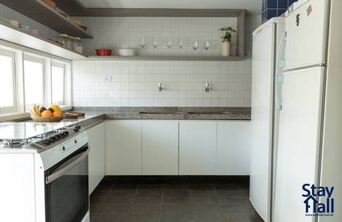 Praia dos Carneiros House | 8 Bdrm Waterfront & Private Pool and Cook 024025