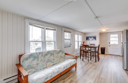 Surf City Apartment | 8 Mi Barnegat Lighthouse: Apt w/Balcony!