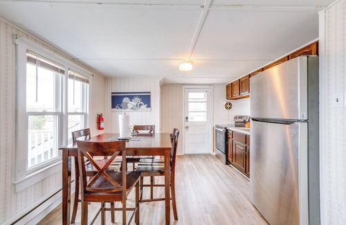 Surf City Apartment | 8 Mi Barnegat Lighthouse: Apt w/Balcony!