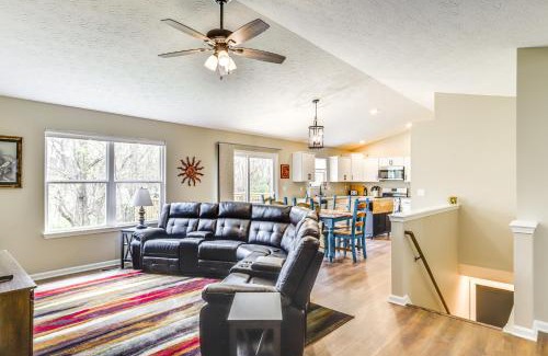 Dry Ridge House | 8 Mi to Ark Encounter Family Home with Deck and Grill