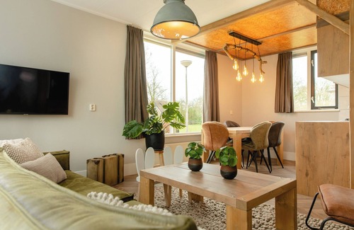 Zuna Resort | 8 Person Children Bungalow | Theme: Farm