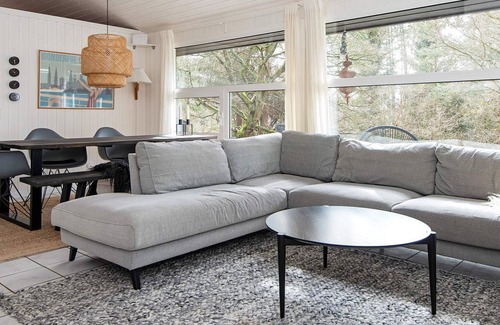 Femmøller House | 8 person holiday home in Ebeltoft