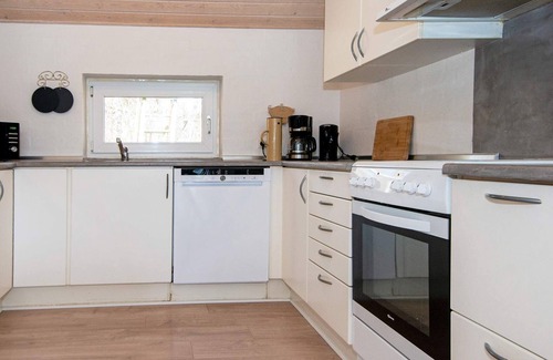 Fjellerup House | 8 person holiday home in Glesborg