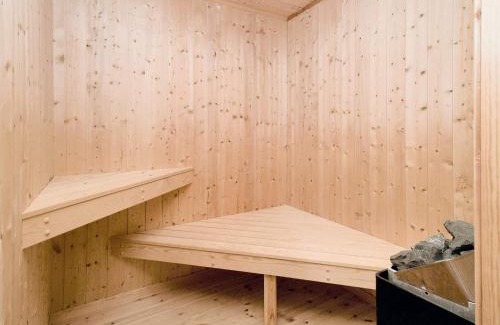 Udsholt House | 8 person holiday home in Gilleleje