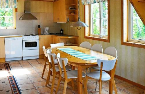 Ljungskile House | 8 person holiday home in UDDEVALLA-By Traum