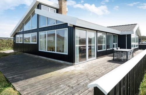 Lonstrup House | 8 person holiday home in Hjørring
