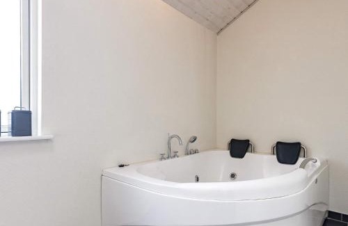 Skals House | 8 person holiday home in Skals