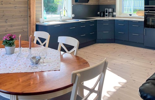 Bremanger House | 8 person holiday home in Svelgen