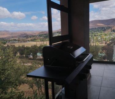 Clarens Apartment | 8 Sleeper Villa and 4 Sleeper Flatlet