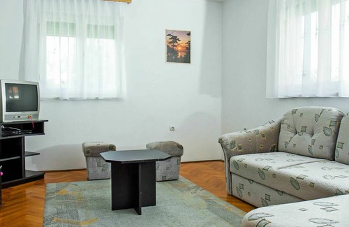 Balatonmariafurdo Other | 80 m² Accommodation ∙ 2 bedrooms ∙ 5 guests