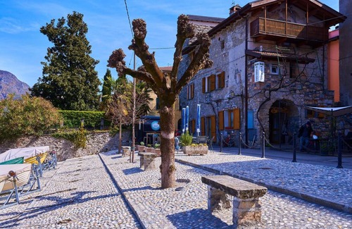 Claino Con Osteno Apartment | 80 m² Apartment ∙ 2 bedrooms ∙ 4 guests