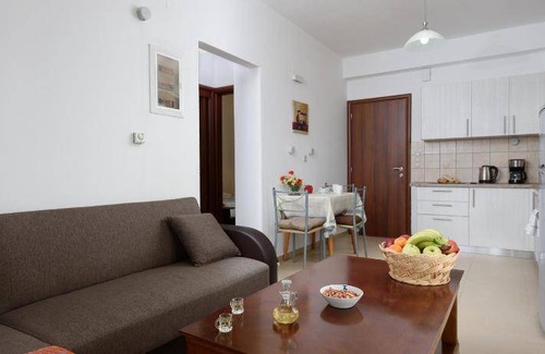 Neo Kalamaki Apartment | 80 m² Apartment ∙ 2 bedrooms ∙ 4 guests