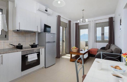 Neo Kalamaki Apartment | 80 m² Apartment ∙ 2 bedrooms ∙ 4 guests