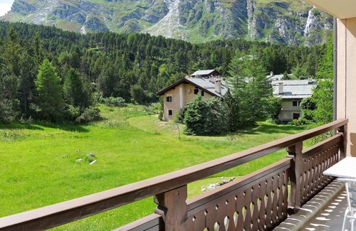 Maloja Apartment | 80 m² Apartment ∙ 1 bedroom ∙ 4 guests