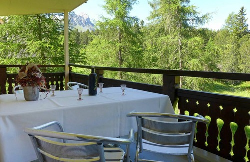 Maloja Apartment | 80 m² Apartment ∙ 1 bedroom ∙ 4 guests