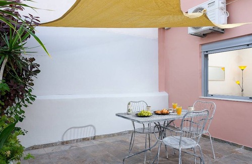 Heraklion Apartment | 80 m² Apartment ∙ 3 bedrooms ∙ 5 guests