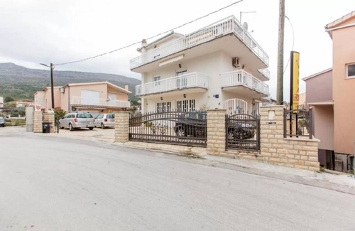 Podstrana Apartment | 80 m² Apartment ∙ 3 guests