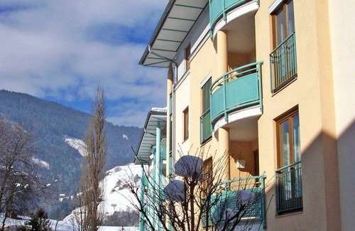 Schuttdorf Apartment | 80 m² Apartment ∙ 2 bedrooms ∙ 6 guests
