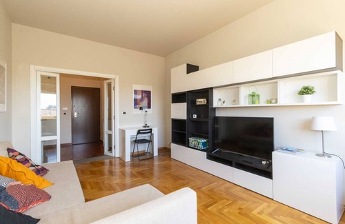 San Donato - Campidoglio Apartment | 80 m² Apartment ∙ 1 bedroom ∙ 4 guests