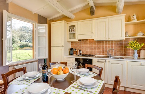 Pescia House | 80 m² House ∙ 3 bedrooms ∙ 6 guests