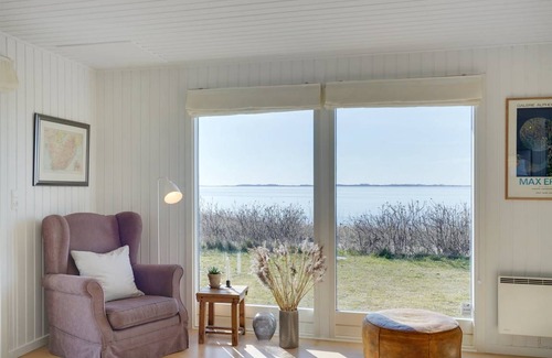 Næs House | 80 m² House ∙ 3 bedrooms ∙ 6 guests