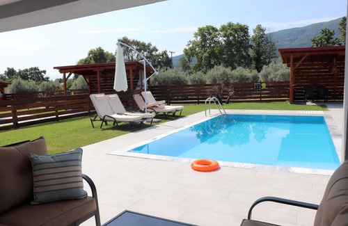 Skotina House | 80 m² House ∙ 3 bedrooms ∙ 6 guests