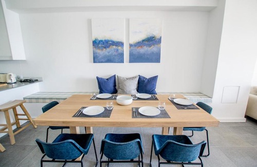 Mykonos House | 810 Marina Village