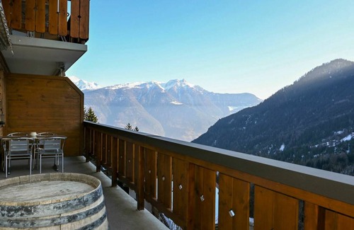 Ovronnaz Apartment | 83 m² Apartment ∙ 3 bedrooms ∙ 6 guests