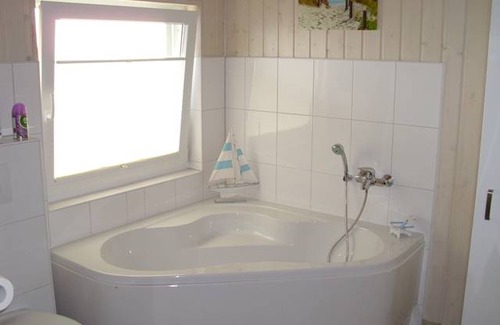 Wesselburenerkoog House | 84 m² House ∙ 3 bedrooms ∙ 4 guests