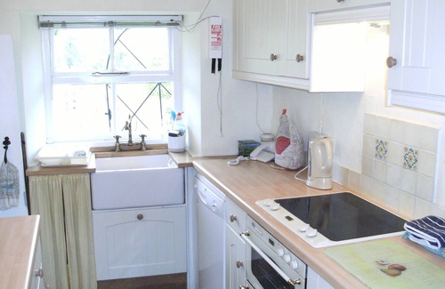 Fremington Cottage | 8430495, Intake Cottage,nCosy old cottage , open fire, amazing views.