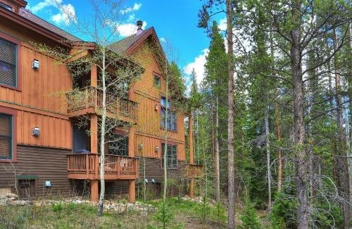 Keystone Apartment | 8757 Trappers Crossing Condo